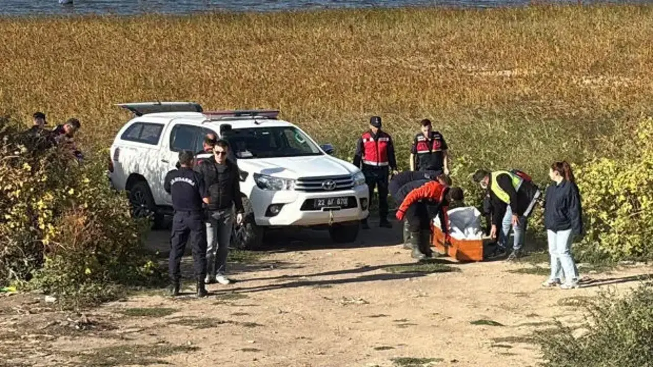 Meriç Nehri'nde erkek cesedi bulundu