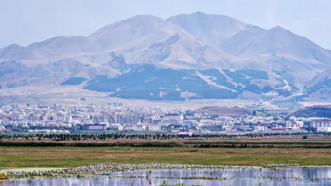 128 yıllık belge açığa çıktı! Erzurum petrolü Osmanlı'nın gündemindeymiş