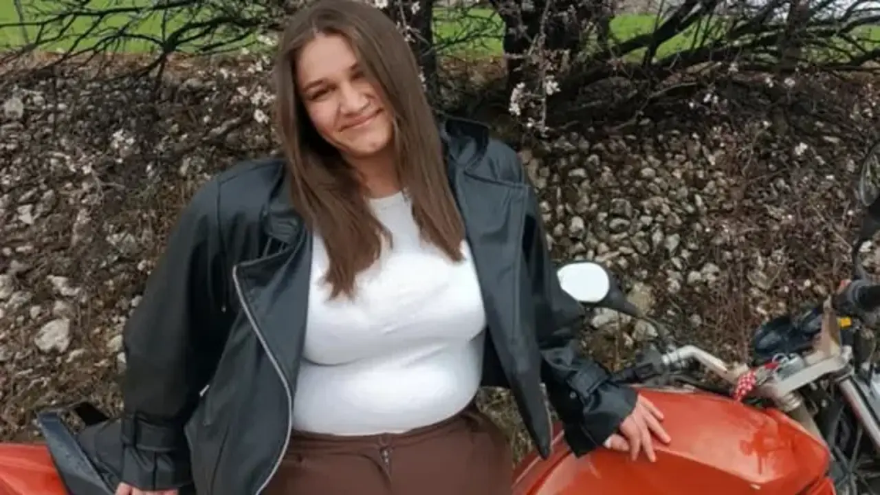 18 yaşındaki Nehir'den acı haber