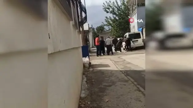 Adıyaman'da bir şahıs kagvaya çift bıçakla koştu!