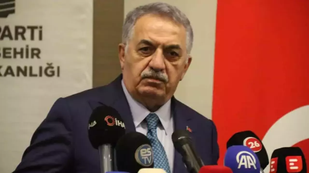 AK Parti'den Özgür Özel'e ara seçim yanıtı