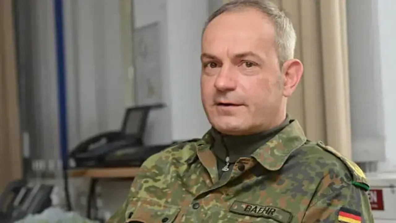 Alman istihbaratında büyük zafiyet: Sızdırılan numarayı kullanmaya devam ediyor