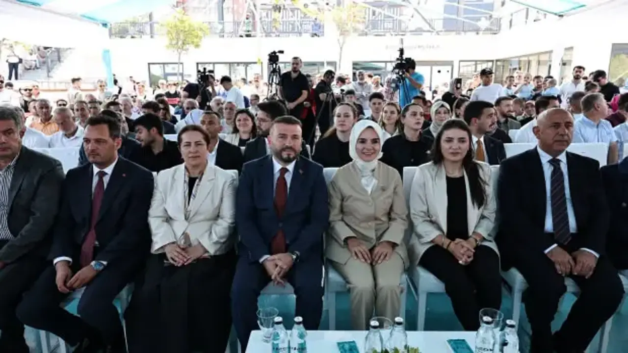 Arnavutköy'de 5 tesis birden hizmete açıldı