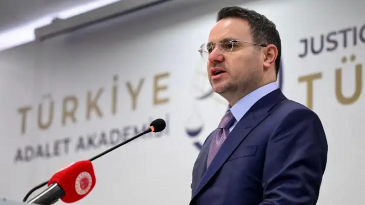 Bakan Gürlek: Vesayet ve darbe dönemleri tamamen geride kaldı