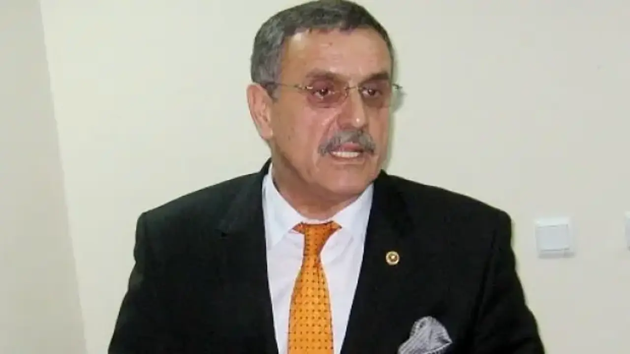 Bandırma eski Belediye Başkanı Öztaylan vefat etti
