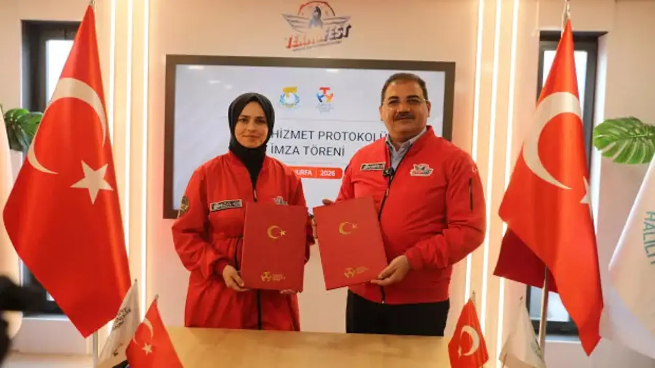 Başkan Canpolat’tan gençlerin geleceğine teknoloji yatırımı