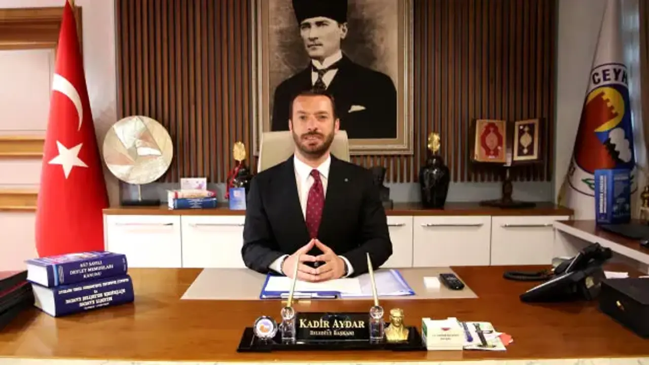 Belediye Başkanı partisinden istifa etti! Yeni partisini açıkladı