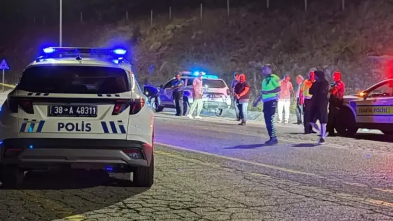 Bisikletten düşen belediye özel kalem müdürü hayatını kaybetti