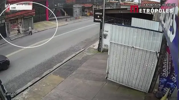 Brezilya'da kaldırımda yürürken üzerine balkon sundurma düşen adam hayatını kaybetti