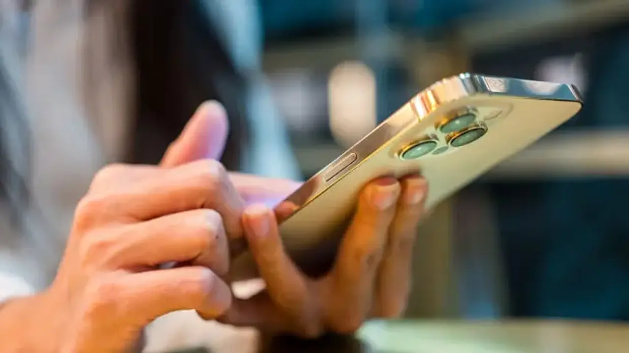 Bunu kimse beklemiyordu: Taksidini ödemezsen iPhone'un kilitleniyor!