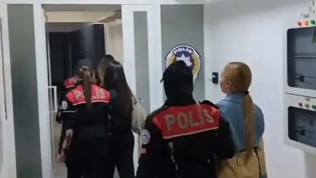 Bursa'da 26 yabancı uyruklu kadın sınır dışı edilecek