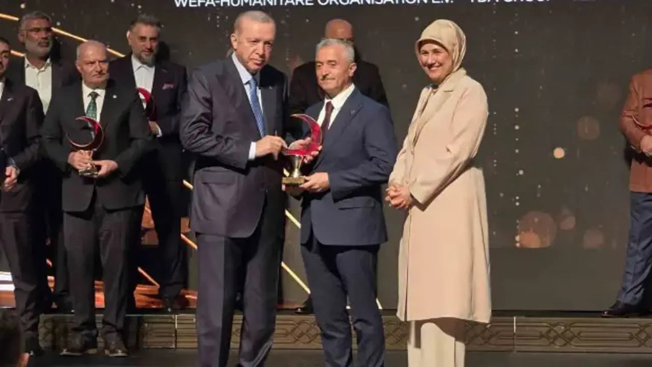 Cumhurbaşkanı Erdoğan’dan Tahmazoğu’na birincilik ödülü