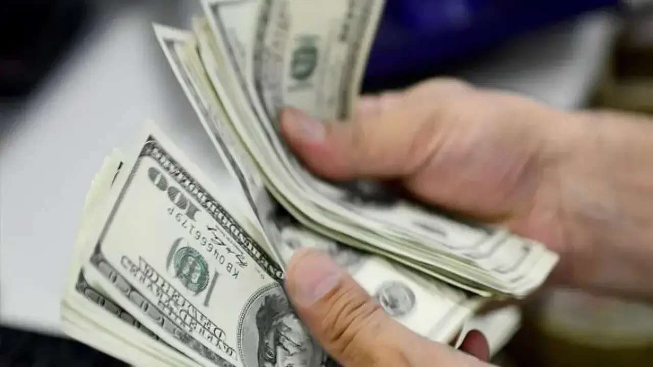 Dolar yatırımcılarını şaşırtan gelişme! JPMorgan geri adım attı! Bankadan yeni strateji