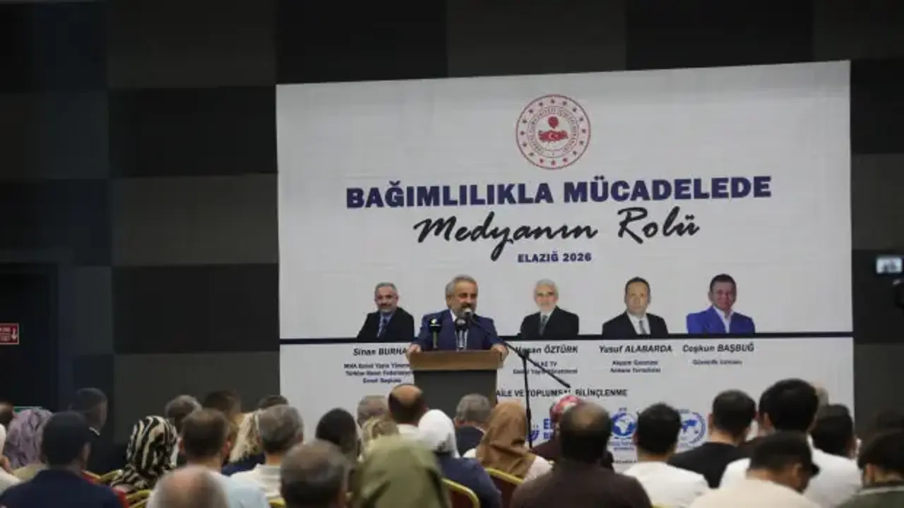 Elazığ'daki panelde çağın vebası bağımlılığa karşı medya uyarısı