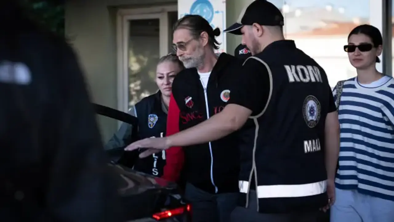 Erdal Beşikçioğlu'ndan vatandaşa tehdit!
