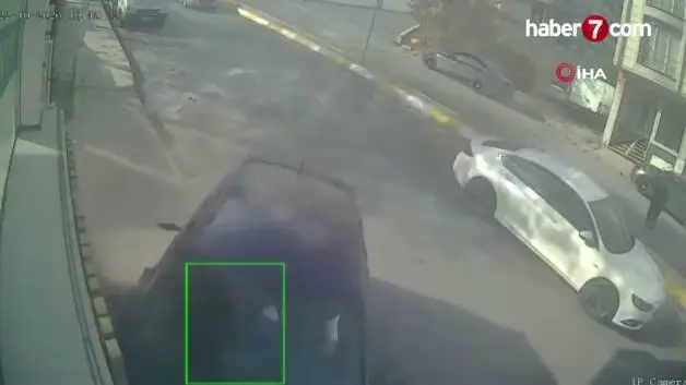 Esenyurt'ta bir cadde, kazaları ile sürücülerin korkulu rüyası oldu