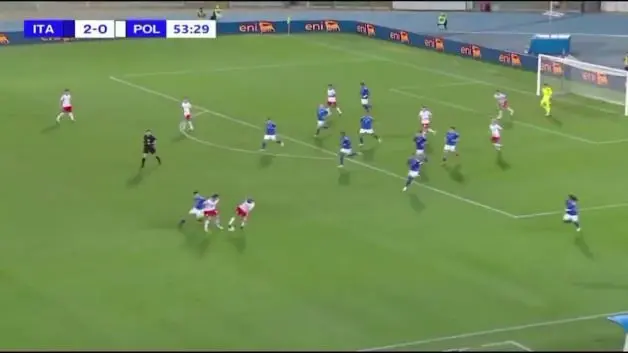 Eski Beşiktaşlı Cher Ndour'dan akılalmaz gol! Kendi yarı sahasından Polonya'yı avladı
