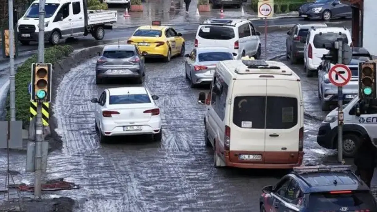 Eyüpsultan'ın bitmeyen İSKİ çilesi! İnsanları perişan ettiler