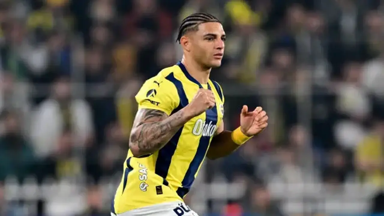 Fenerbahçe'den sağlık kontrolüne katılmayan Diego Carlos için açıklama