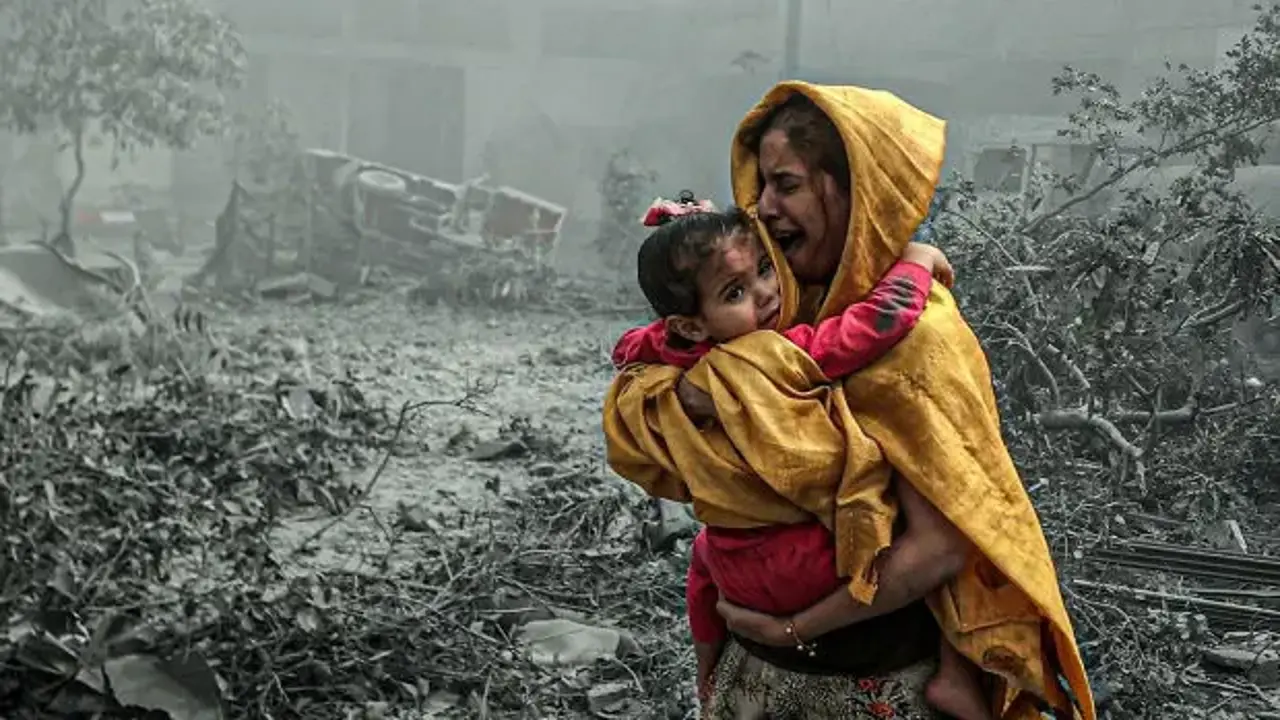 Gazze'de 3 yıllık soykırımın acı bilançosu: 74 bin şehit ve 80 milyar dolarlık yıkım