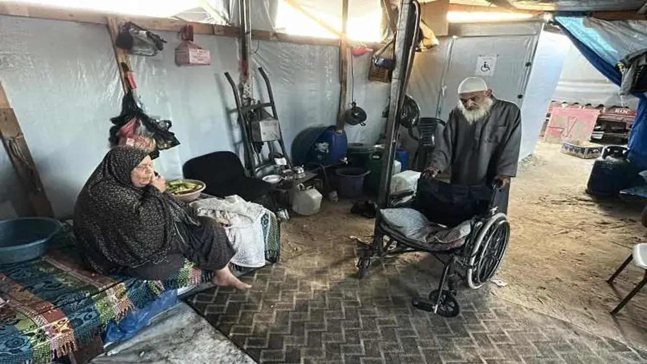 Gazze'ye yönelik saldırıların 3. yılı... Bir halkın kökleri sökülmeye çalışılıyor