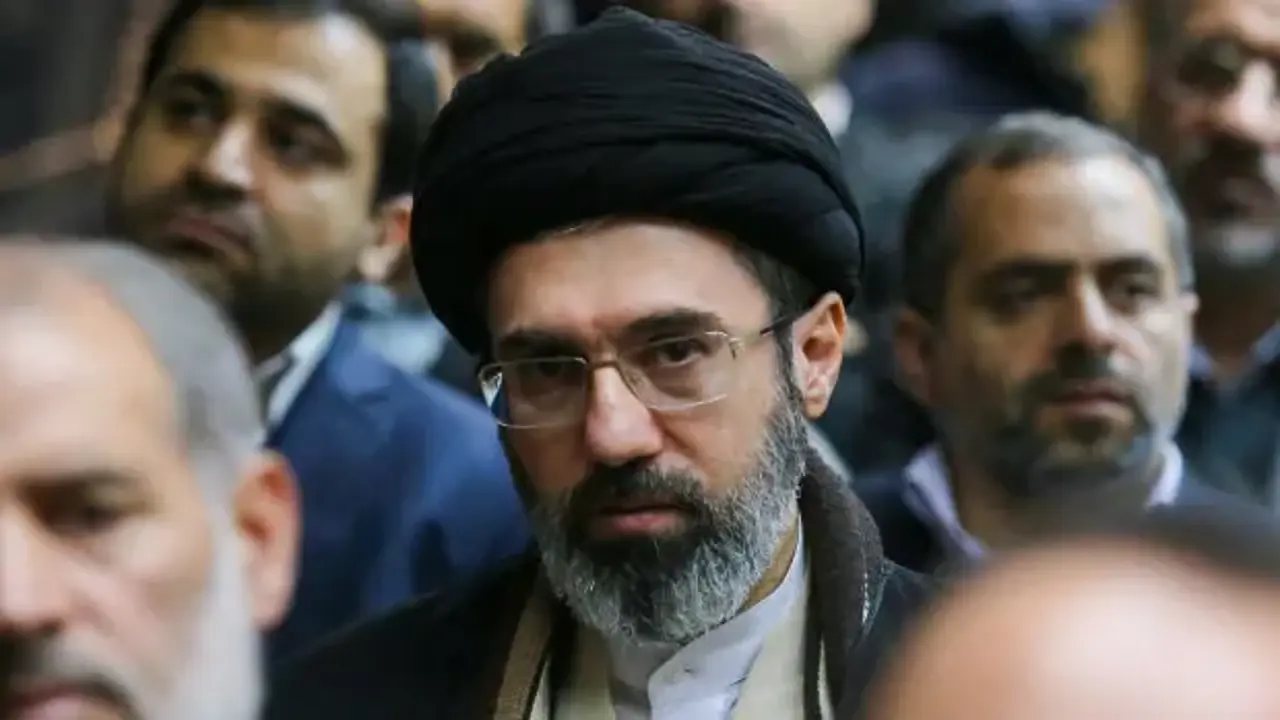 Hamaney'den yeni mesaj: Düşman yenilgiye uğradı