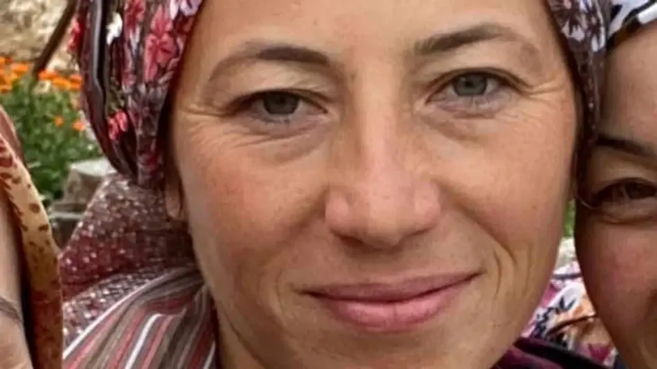 Hayvanları otlatmaya götüren 3 çocuk annesi kayboldu