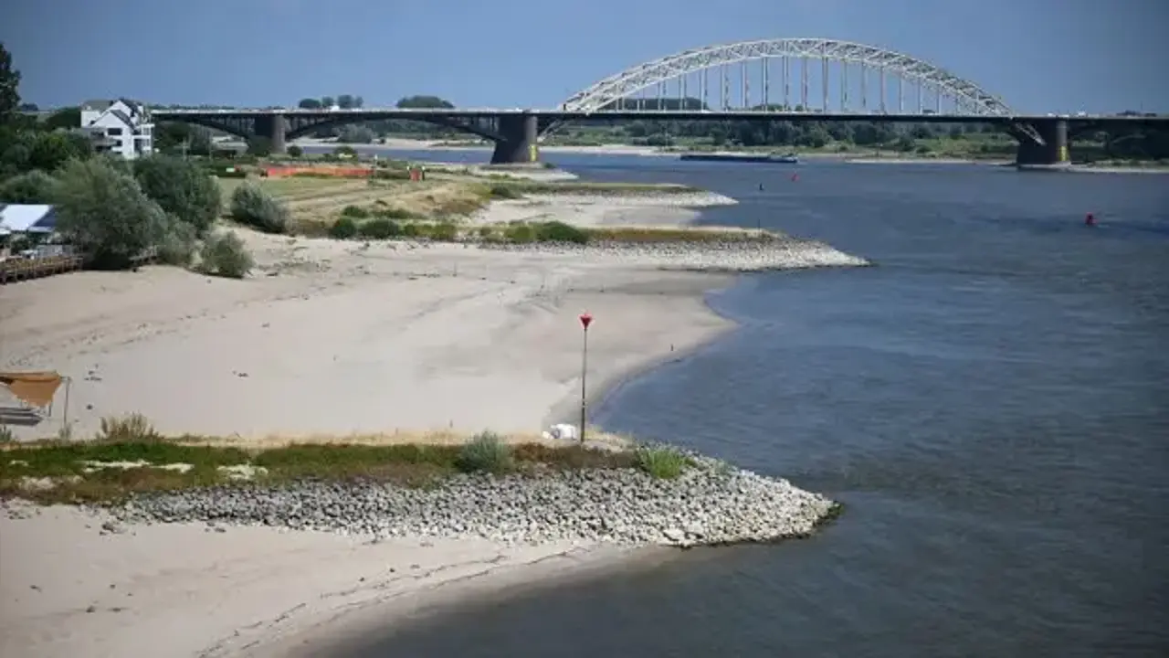 Hollanda'da su kıtlığı ilan edildi
