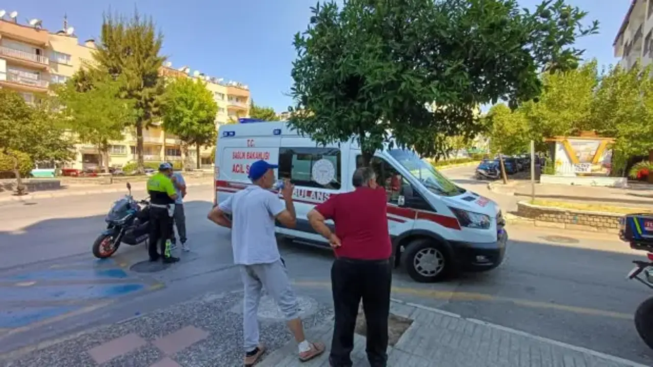 İki motosiklet kafa kafaya çarpıştı: 2 yaralı