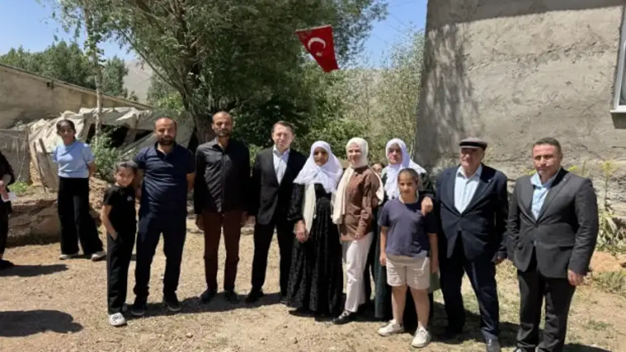 İlçe Kaymakamı ineği telef olan aile için kayıtsız kalmadı