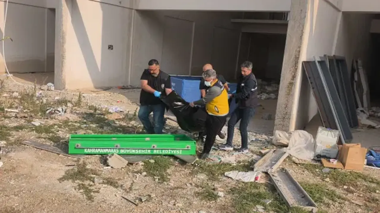 İnşaatta korkunç manzara: Erkek cesedi bulundu!!