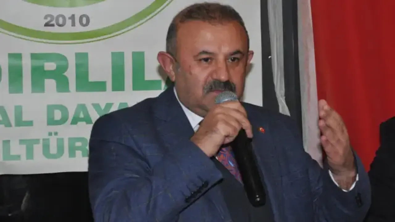 İSTAD Başkanı Sefer Karakoyunlu: Evi camdan olan, kardeşinin evine taş atmasın!