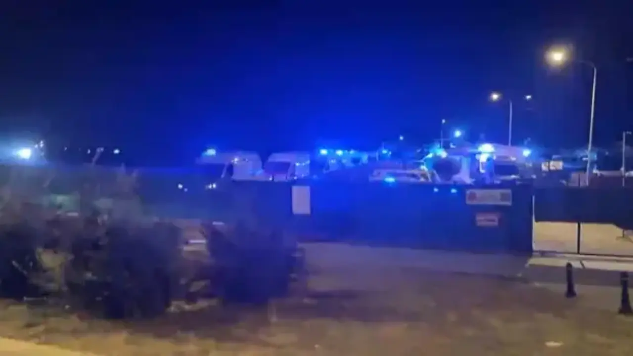 İstanbul Valiliği'nden açıklama: Zeytinburnu açıklarındaki gemiden yardım çağrısı