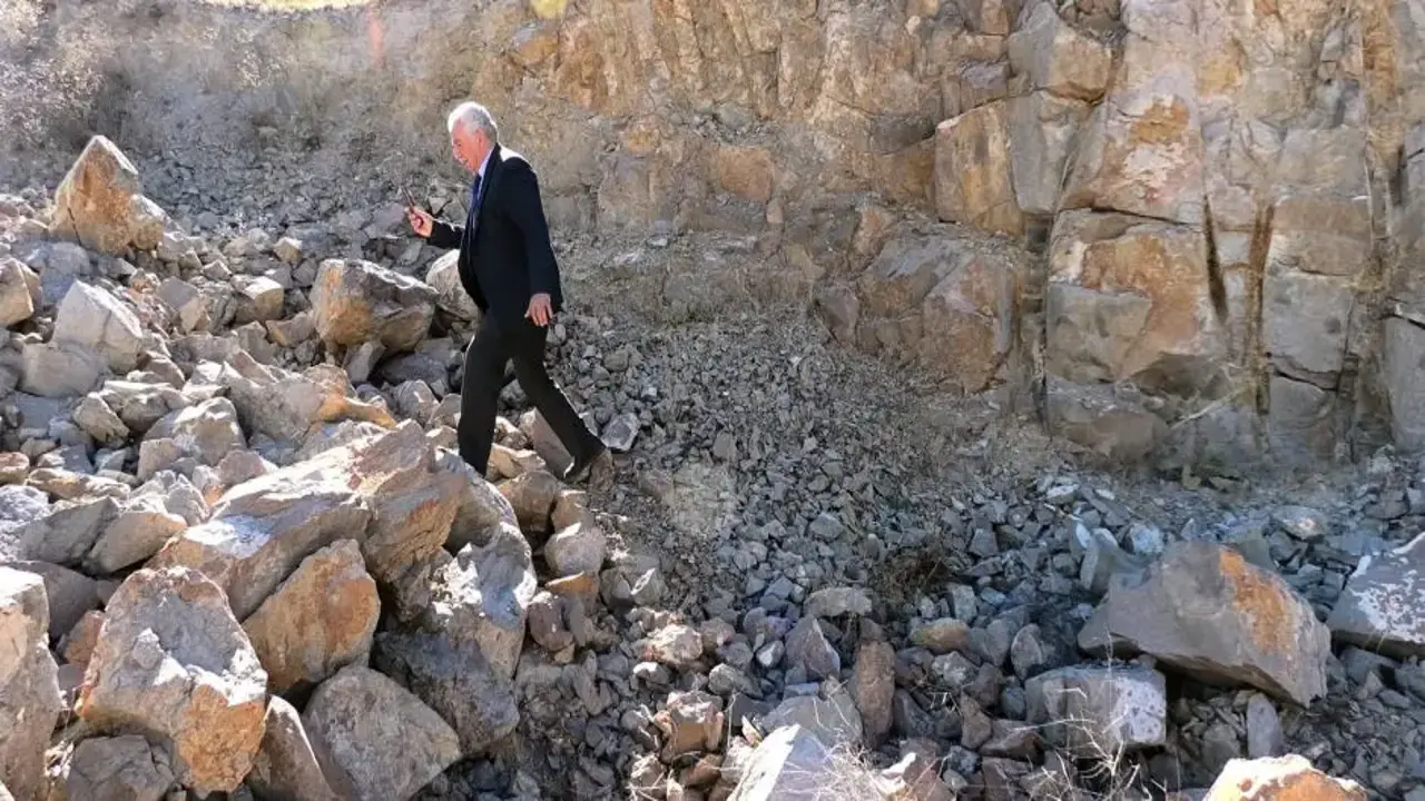 Kazmayı vuran köşeyi dönüyor! Uzaydan bakınca altın kuşağı dediler!