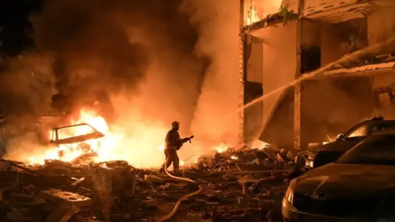 Kiev'de askeri sanayi tesisi vuruldu
