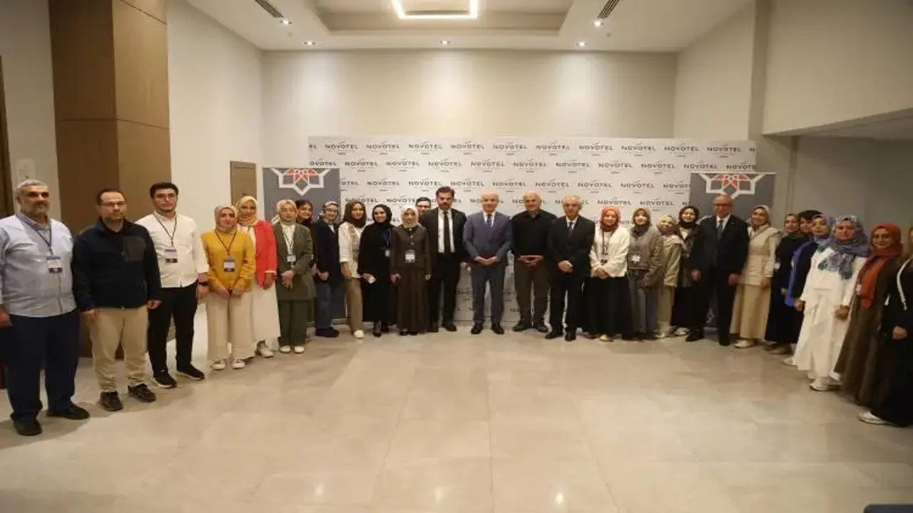 Konya'da İslam düşüncesi masaya yatırıldı: Akademisyenler kampı başladı