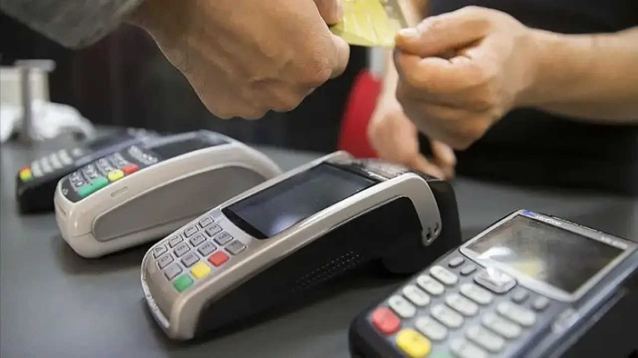 Kredi kartı sahipleri dikkat! Limitler değişecek mi? İşte net cevabı