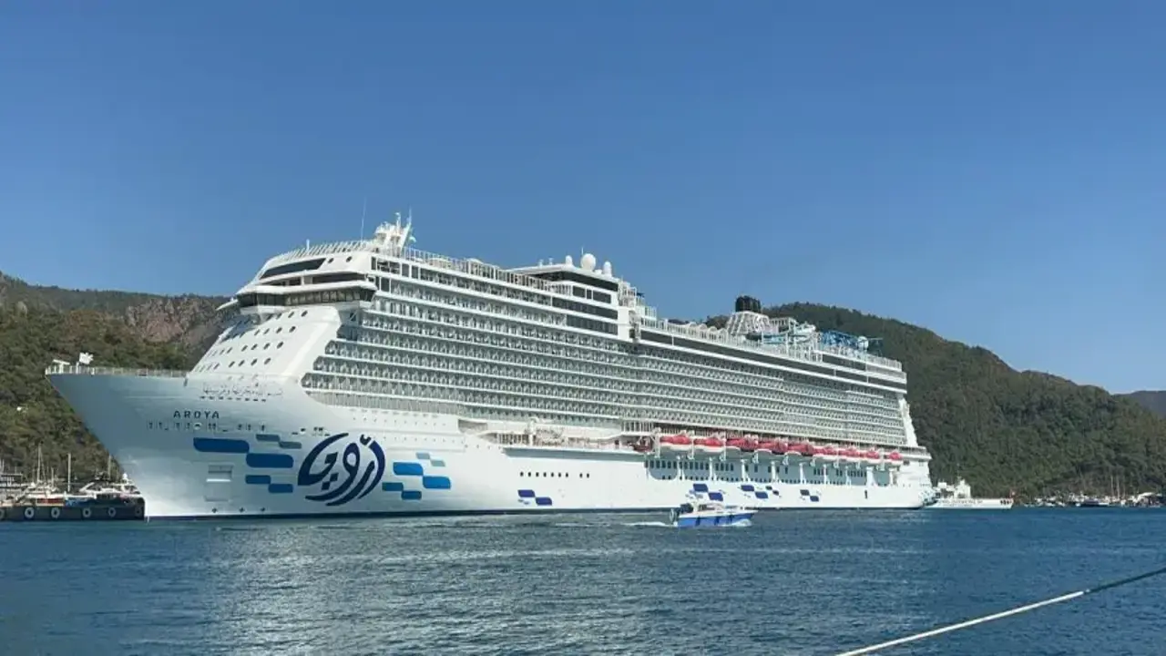 Marmaris’te kruvaziyer patlaması! Yolcu sayısı 4 katına çıkacak, hedef 270 bin