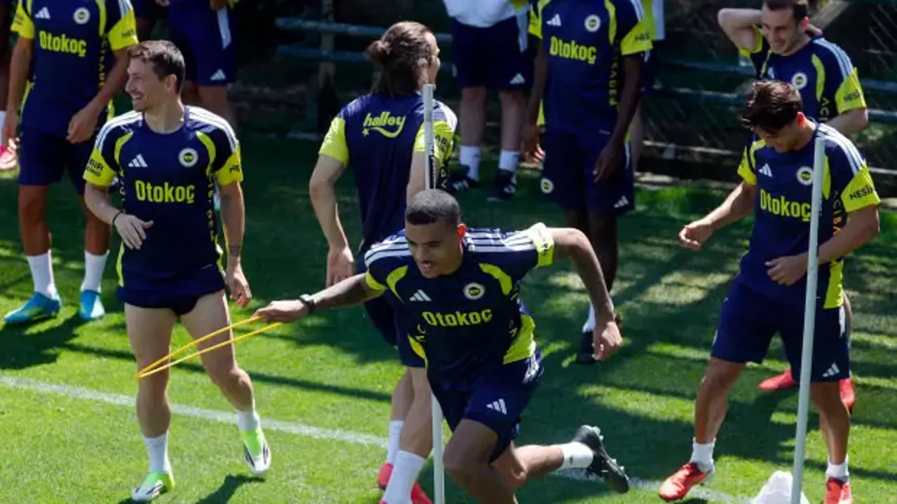 Mason Greenwood, Fenerbahçe'de ilk antrenmanına çıktı