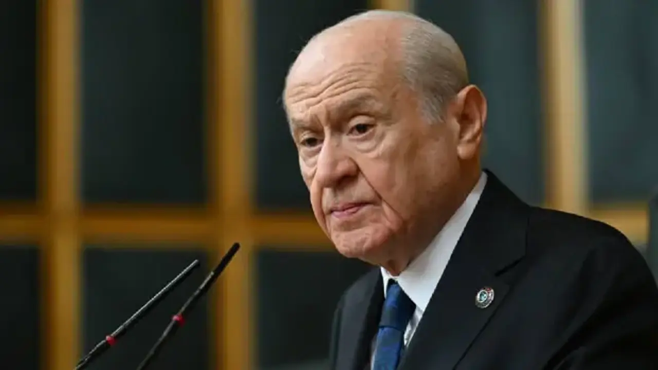 MHP Genel Başkanı Bahçeli, KKTC Başbakanı Üstel'e başsağlığı diledi