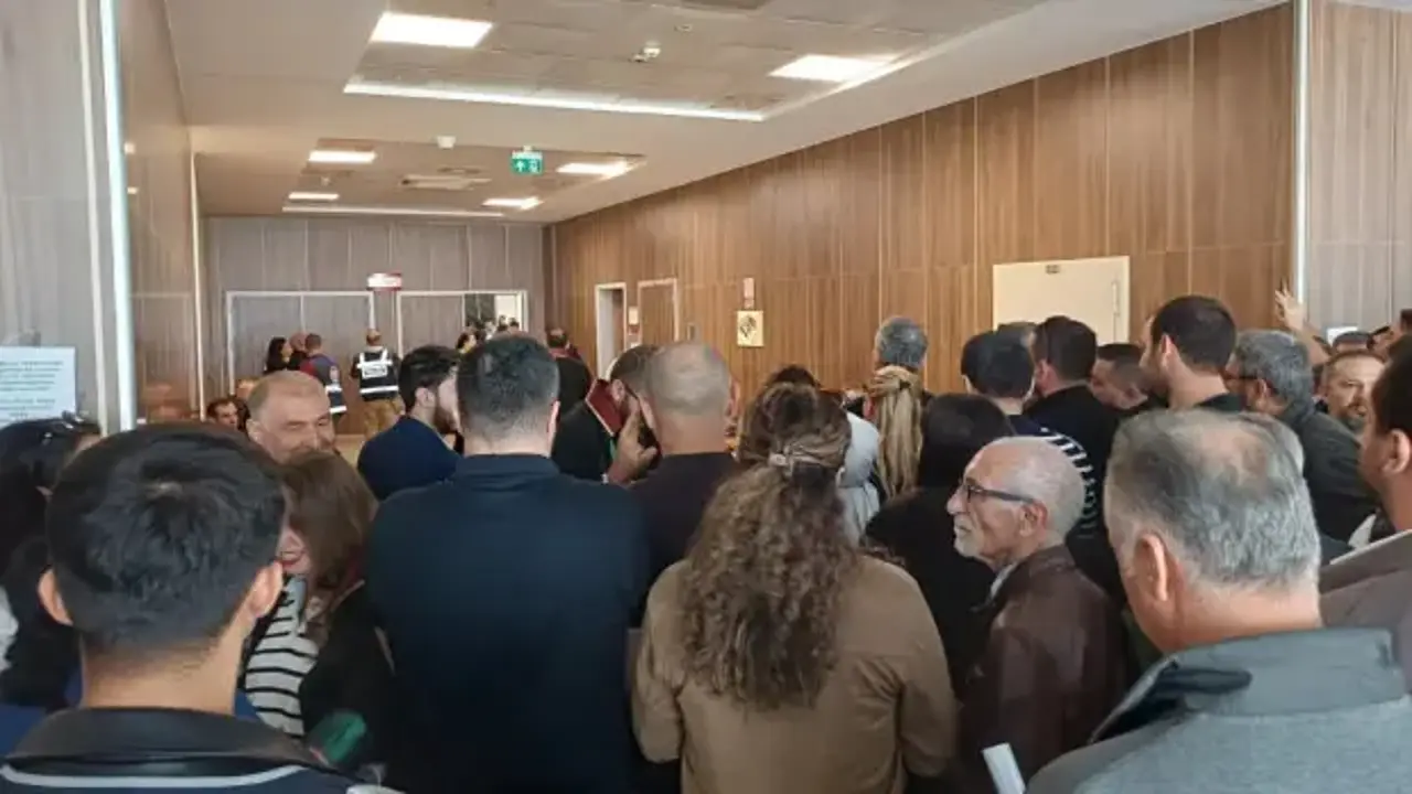 Mustafa Bozbey hakkında karar: Bursa'da 63 sanıklı davada yeni gelişme!