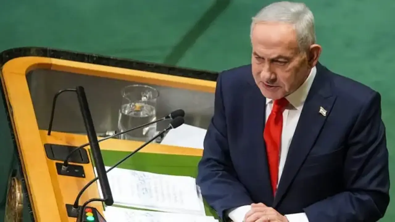 Netanyahu'nun BM kürsüsündeki küstah tavırları İsrail basınında tepki çekti