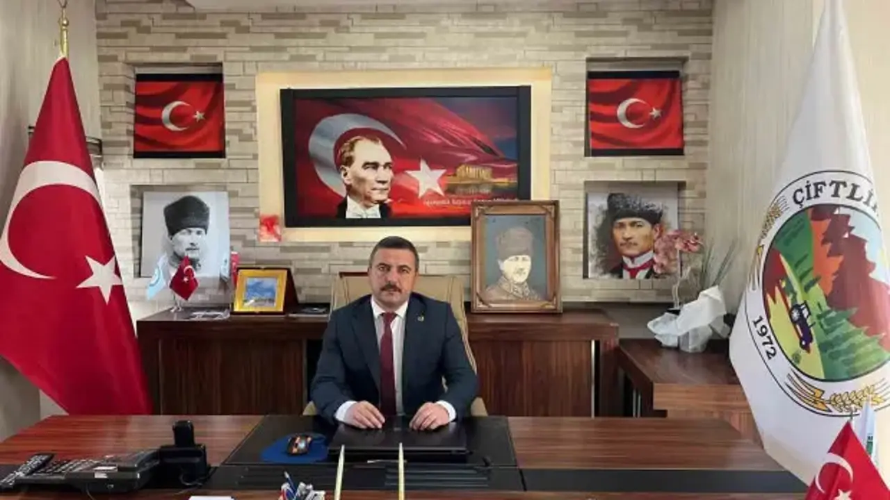 Niğde’de Çiftlik Belediye Başkanı Arif Çakıl CHP'den istifa etti