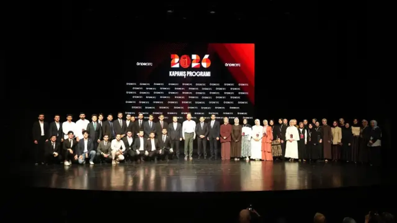 ÖNDER Gençlik dönemi kapattı: 7 projeden 900 genç mezun
