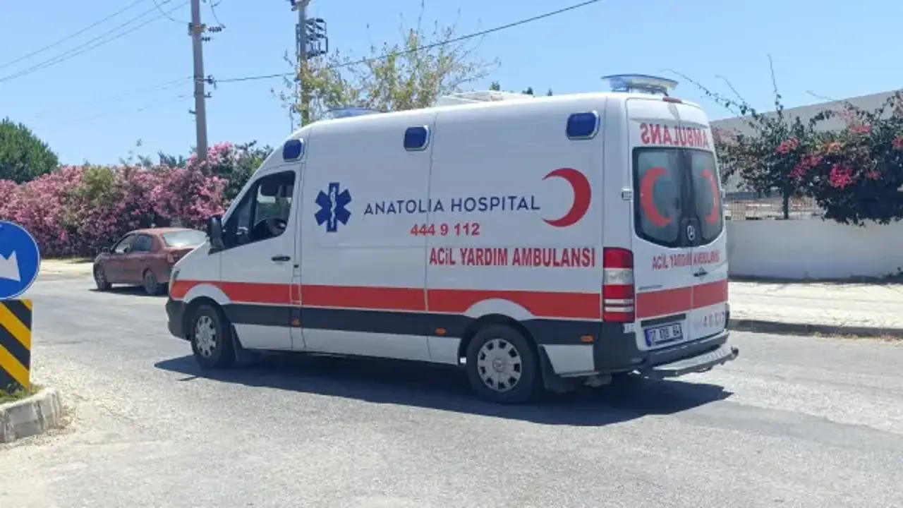 Otelde klor gazı alarmı: 25 kişi hastaneye kaldırıldı!