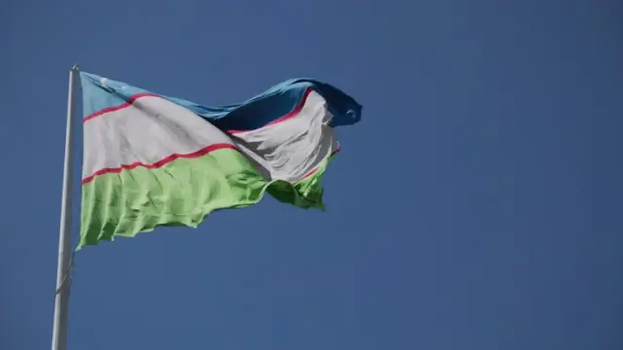 Özbekistan alfabesini değiştiriyor! Kardeş ülkeden önemli adım
