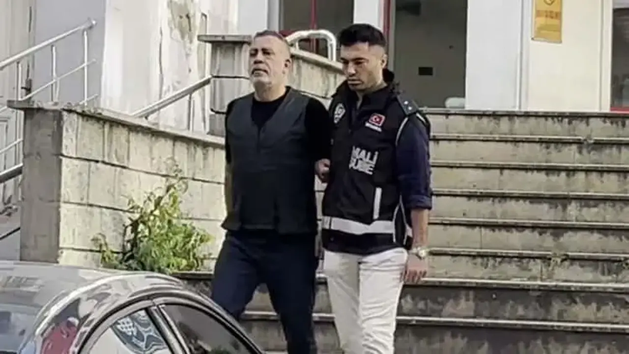 ‘Peşimde mafya var’ diyerek para almıştı: Sır evlilikte gizli eşten flaş karar