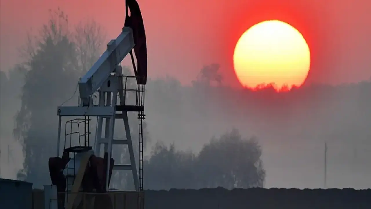 Petrol fiyatlarını sarsan gelişme! Hürmüz yetmedi, şimdi de bu çıktı