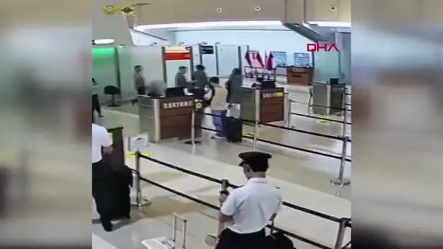Pilot havalaminanında uyuşturucuyla yakalandı