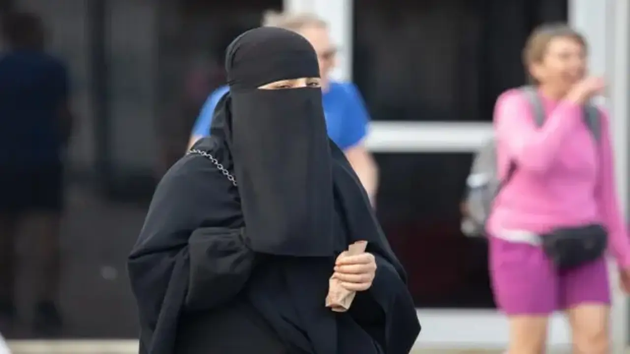 Portekiz'de peçe yasaklandı